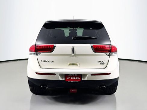 Used 2013 Lincoln MKX AWD image 4
