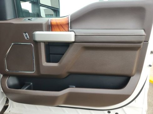 Used 2019 Ford F250 King Ranch w/ Chrome Package AWD/4WD image 15