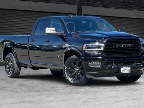 Used 2019 RAM 3500 Laramie w/ Black Appearance Package image 2