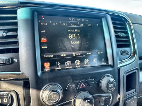 Used 2017 RAM 1500 Sport image 12