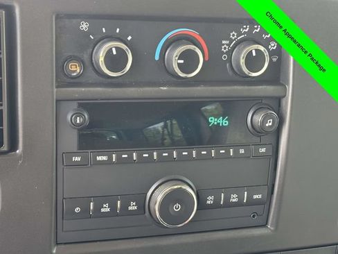 Used 2020 Chevrolet Express 2500 LT w/ LT Preferred Equipment Group RWD image 15