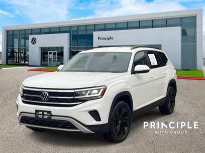 Certified 2023 Volkswagen Atlas SE w/ Black Wheel Package