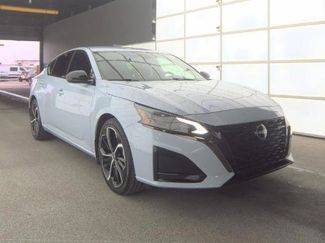 Used 2023 Nissan Altima 2.5 SR video 1