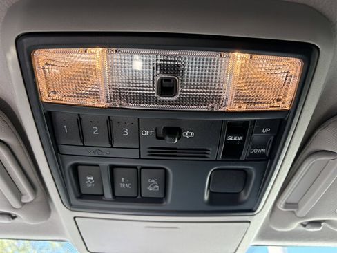 Used 2019 Toyota 4Runner SR5 image 11