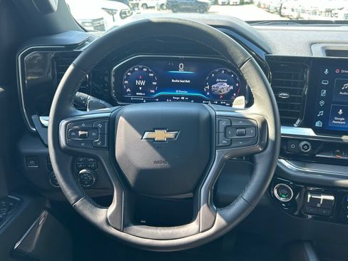 Used 2024 Chevrolet Silverado 1500 High Country AWD/4WD image 23