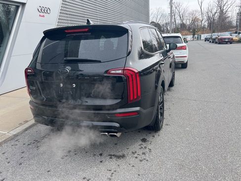 Used 2021 Kia Telluride EX w/ EX Premium Package image 25