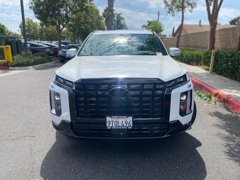 Used 2025 Hyundai Palisade Calligraphy AWD/4WD image 3