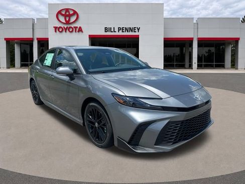 New 2026 Toyota Camry SE FWD image 7
