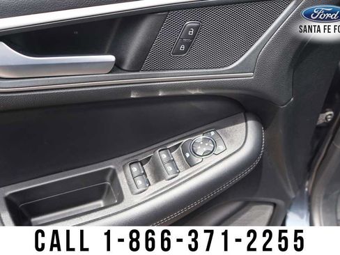 Used 2024 Ford Edge SEL w/ Convenience Package AWD/4WD image 12
