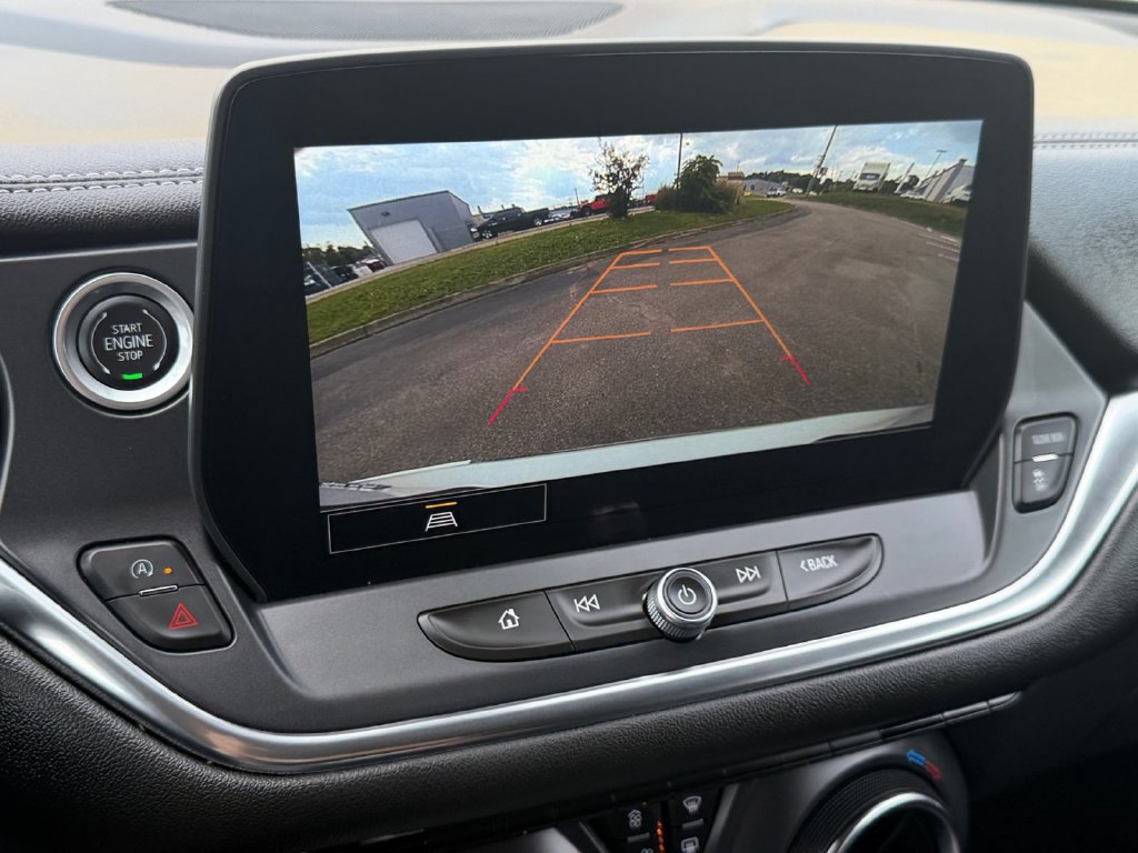 Used 2024 Chevrolet Blazer LT w/ Convenience Package FWD image 28