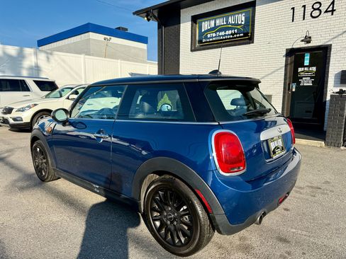 Used 2014 MINI Cooper 2-Door Hardtop image 3