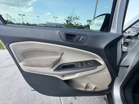 Used 2022 Ford EcoSport S AWD/4WD image 24