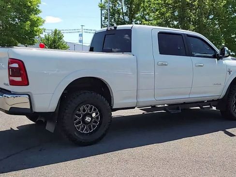 Used 2019 RAM 3500 Laramie AWD/4WD image 8