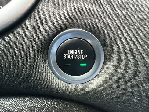 Used 2024 Chevrolet Malibu LT image 32