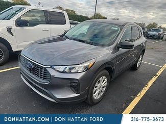 Certified 2023 Ford Escape Active AWD/4WD video 1