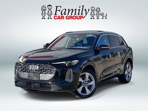 New 2025 Audi Q5 2.0T Premium Plus image 1