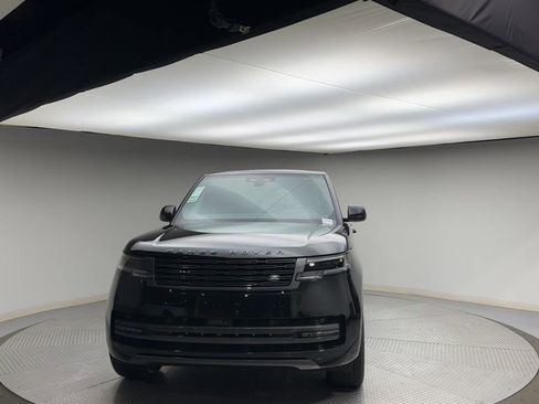 Used 2024 Land Rover Range Rover Autobiography AWD/4WD image 3