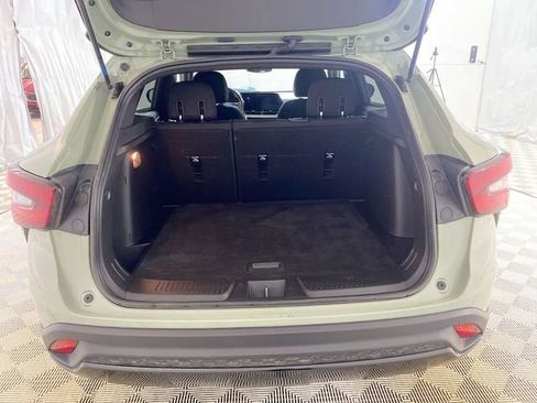 Used 2024 Chevrolet Trax RS w/ Driver Confidence Package image 24