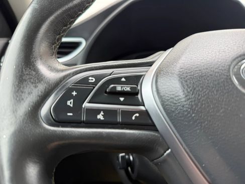 Used 2019 INFINITI QX50 Essential w/ Premium Heat Package image 31