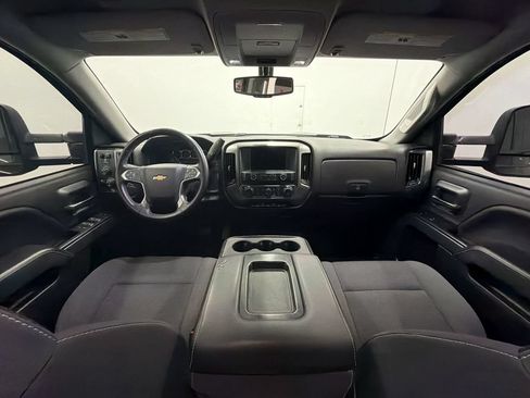 Used 2018 Chevrolet Silverado 1500 LT w/ All Star Edition AWD/4WD image 17