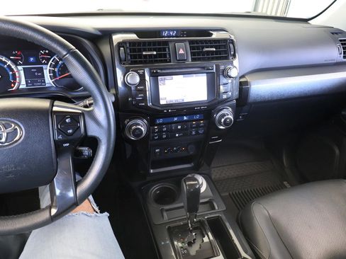 Used 2019 Toyota 4Runner Limited AWD/4WD image 44