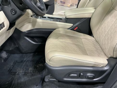 Used 2020 Nissan Murano Platinum w/ Cargo Package image 14