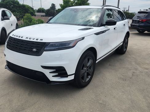 Used 2025 Land Rover Range Rover Velar Dynamic SE AWD/4WD image 2