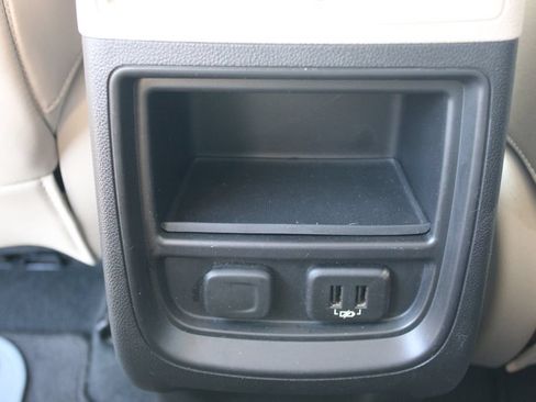 Used 2020 Buick Envision Preferred FWD image 26