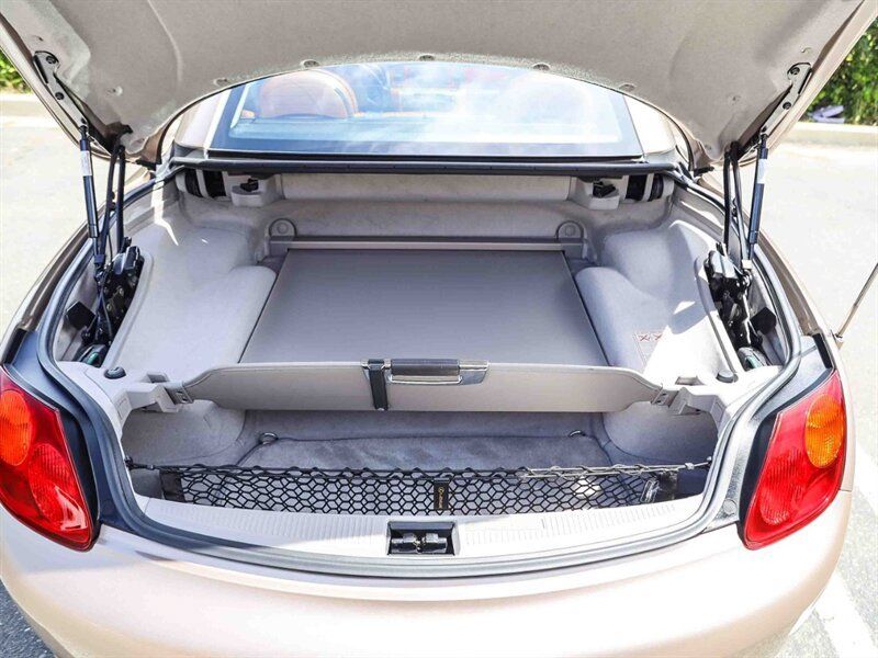 Used 2005 Lexus SC 430 Convertible w/ Preferred Accessory Pkg RWD image 38