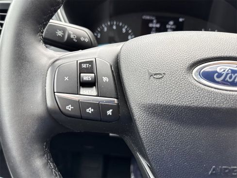 Used 2022 Ford Escape SE w/ Convenience Package image 19