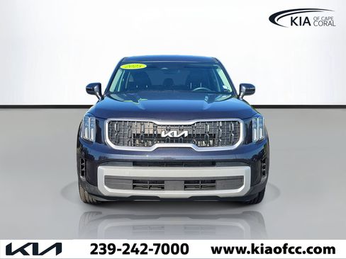 Certified 2025 Kia Telluride LX FWD image 2