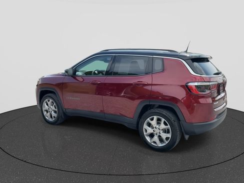 Used 2022 Jeep Compass Limited AWD/4WD image 6
