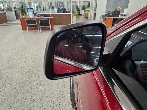 Used 2012 Jeep Grand Cherokee Laredo w/ Laredo E Group image 37