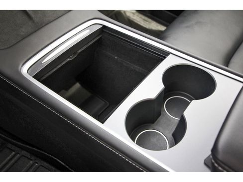 Used 2023 Tesla Model Y Long Range image 25