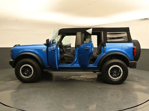 Used 2023 Ford Bronco Big Bend w/ Sasquatch Package image 46