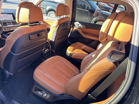 Certified 2022 BMW X7 xDrive40i w/ Premium Package image 29