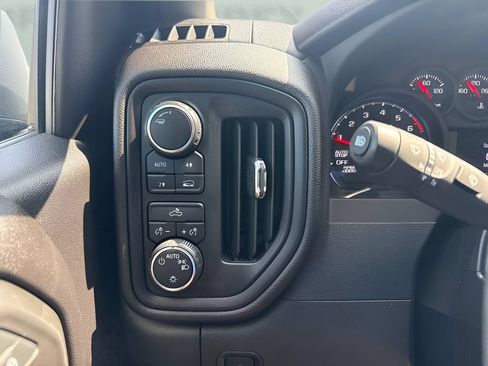 Used 2024 Chevrolet Silverado 1500 Custom AWD/4WD image 18