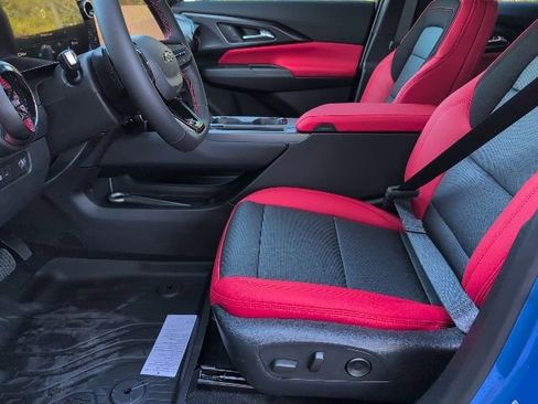 New 2026 Chevrolet Equinox EV RS image 12