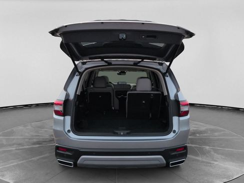 Used 2024 Honda Pilot Touring image 33