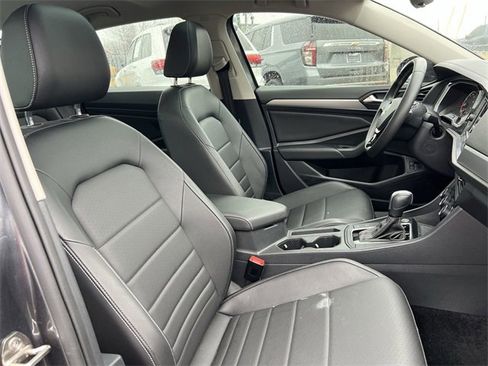 Used 2021 Volkswagen Jetta R-Line image 24