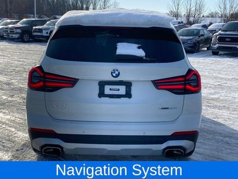 Used 2023 BMW X3 xDrive30i image 4