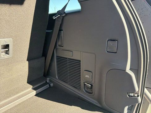 New 2026 Ford Expedition Tremor image 25