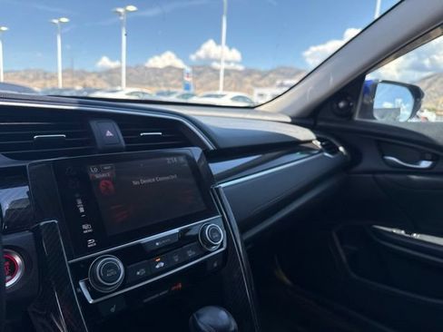 Used 2016 Honda Civic Touring image 15
