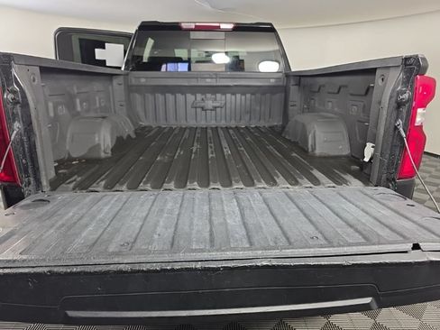 Used 2022 Chevrolet Silverado 1500 LT Trail Boss w/ Convenience Package II AWD/4WD image 34