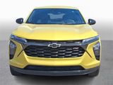Used 2024 Chevrolet Trax RS w/ Driver Confidence Package image 2