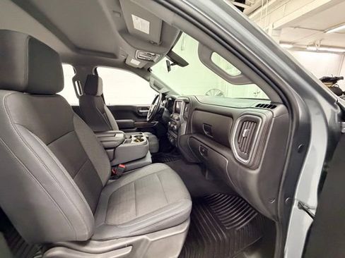 Certified 2019 Chevrolet Silverado 1500 LT w/ All-Star Edition image 30