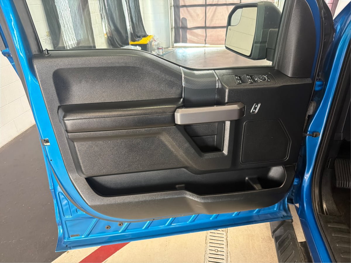 Used 2019 Ford F150 XLT w/ Equipment Group 302A Luxury AWD/4WD image 23
