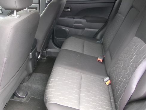 Used 2025 Mitsubishi Outlander Sport ES image 10