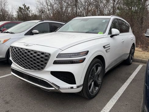 Used 2025 Genesis GV80 3.5T Prestige image 1