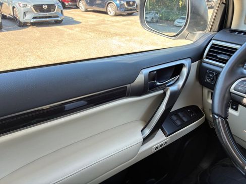 Used 2022 Lexus GX 460 Premium AWD/4WD image 36